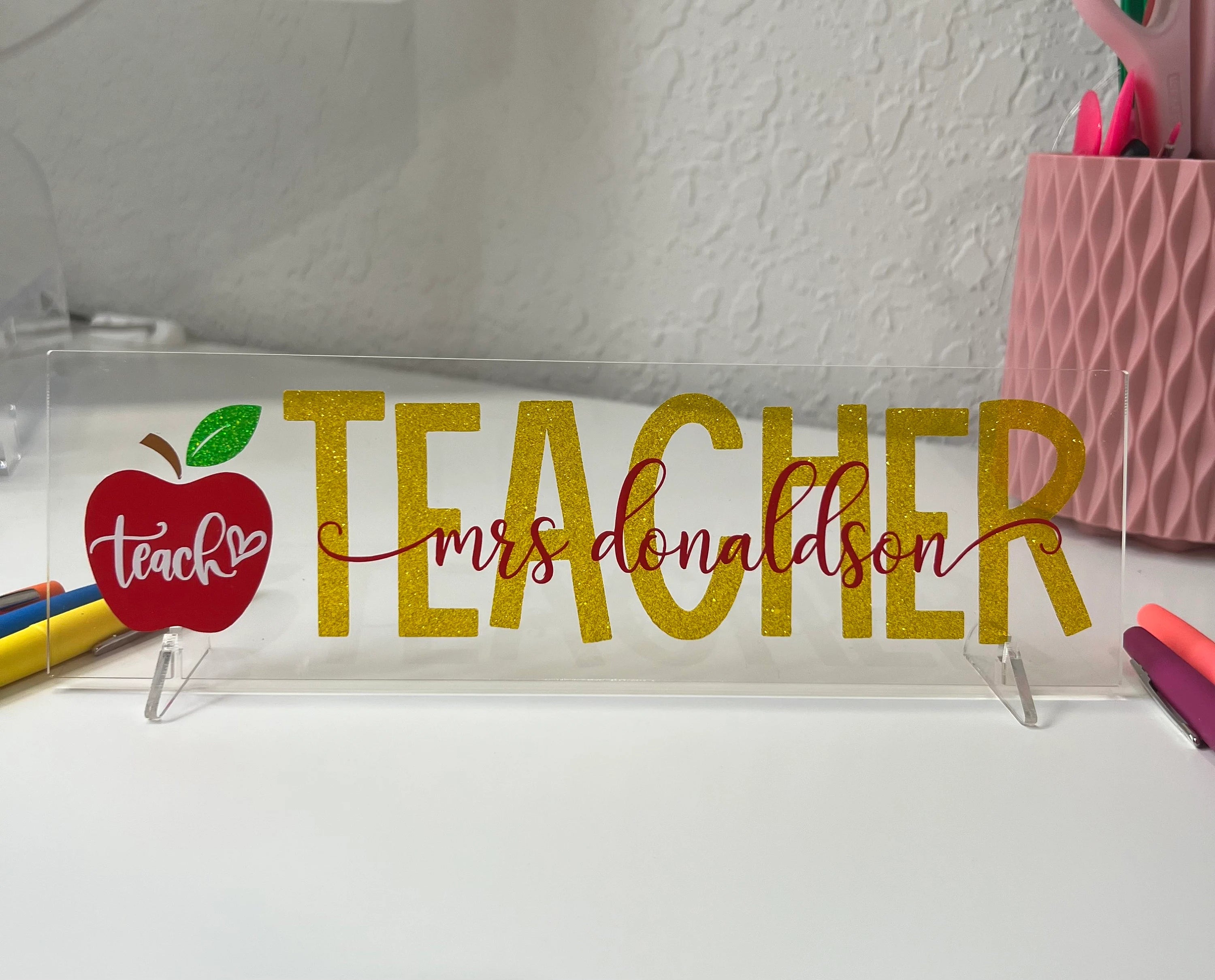 Teacher Desk Name Plate – Ivey Inspires